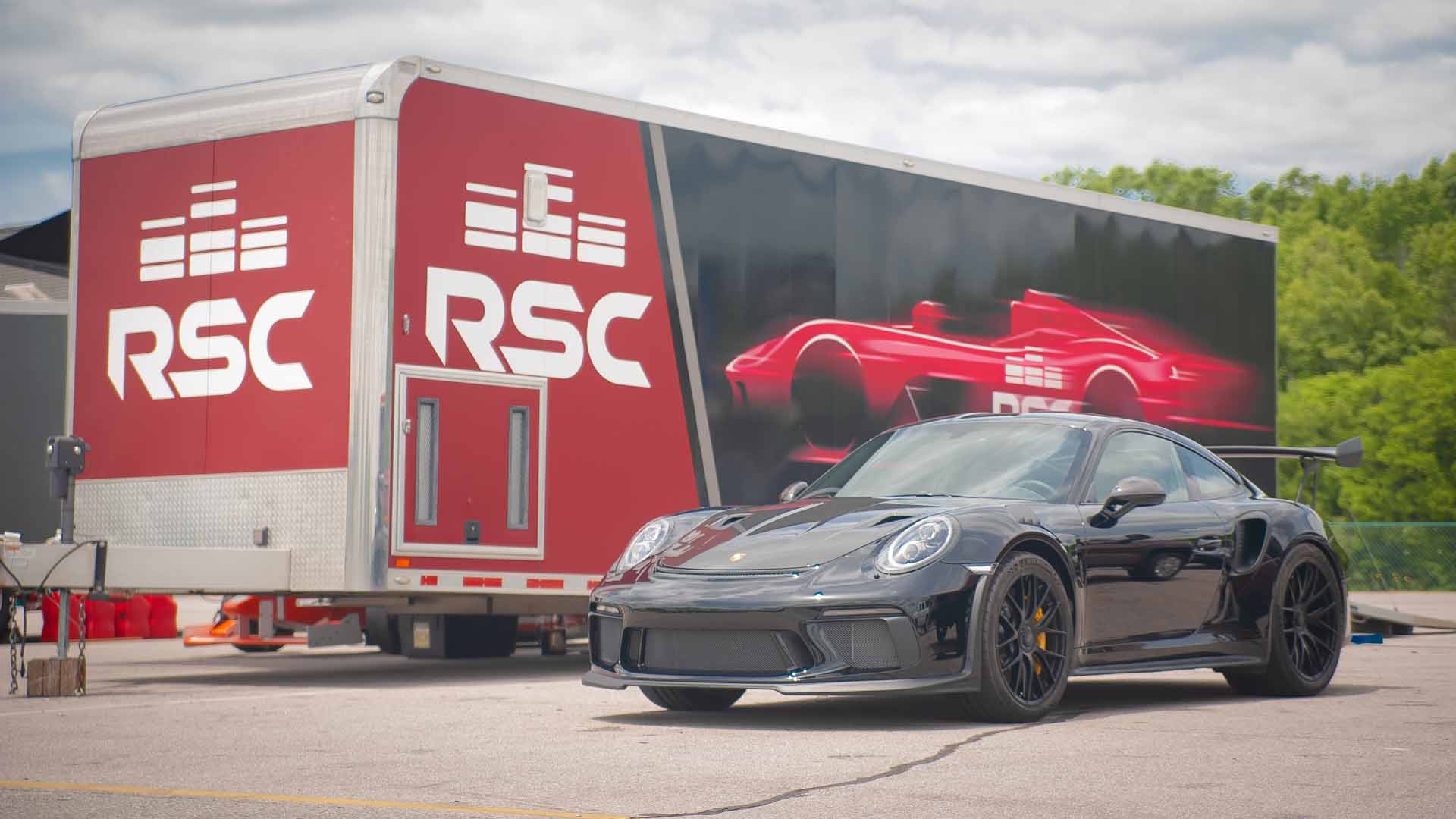 RSC's single-car enclosed transporter and a 2019 991.2 GT3 RS Weissach